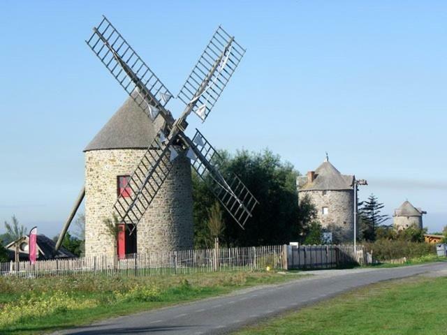 Le Manoir De La Pichardiere Cherrueix Exterior foto